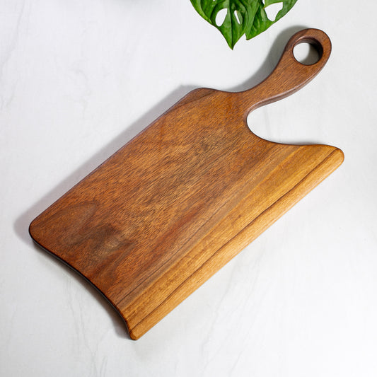 15" Walnut Cutting Board